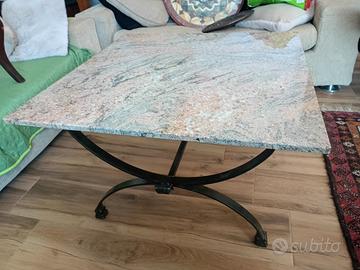 Splendido tavolino in acciaio e granito 90x90x54cm