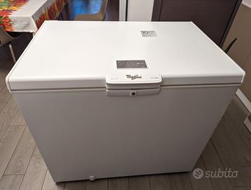 Congelatore a pozzetto Whirlpool 251L - Classe A++ - Elettrodomestici In  vendita a Roma