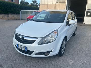Opel Corsa 1.2 5 porte Ok Neopatentati