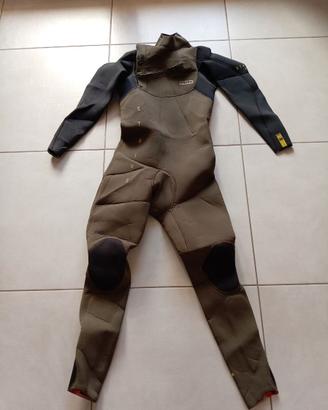 Muta windsurf surf kite  S pari al nuovo