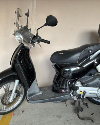Scarabeo Aprilia 50 4T