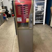 Distributore automatico caffè saeco