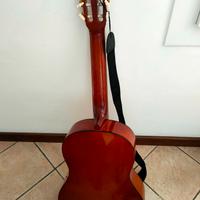 chitarra acustica