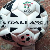 Pallone ufficiale Italia 90 con licenza