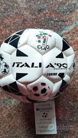 Pallone ufficiale Italia 90 con licenza