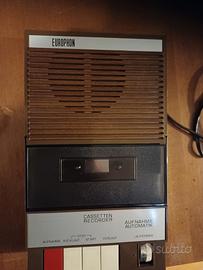 registratore a cassette portatile