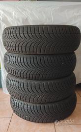 4 gomme invernali Nexen Winguard 175/60 R15 – DOT