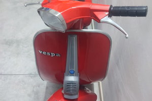 Vespa piaggio 50 special