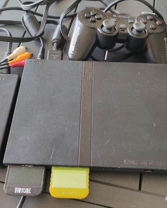 PlayStation 2 slim con giochi