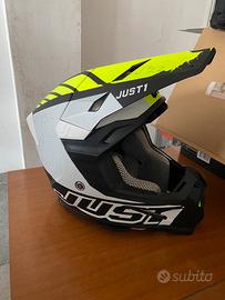 Casco Just 1 j-22 carbon fluo