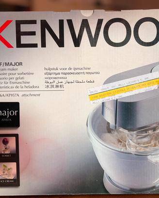 Ice cream maker