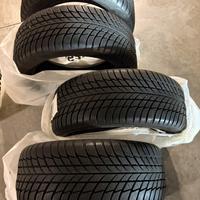 Pneumatici Invernali 225/55 R18 RFT