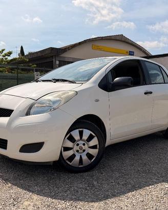 TOYOTA - Yaris 1.0 Now 5p my10