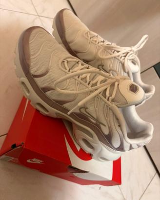Scarpe nuove