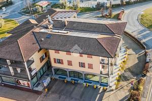 UFFICIO A MANERBA DEL GARDA