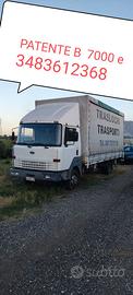 Nissan t 100