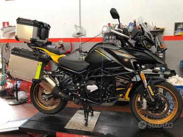 Qj Motor SRT 800 TRIS VALIGE E FARETTI