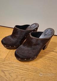 Zoccoli in cavallino