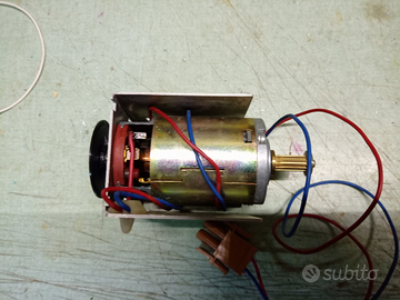 Motore elettrico con fotodisco