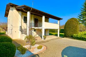 BIFAMILIARE A TORTONA