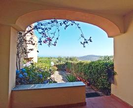 Casa vacanze con giardino privato, Isola Rossa