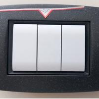 kit international placca nera