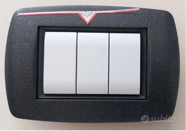 kit international placca nera