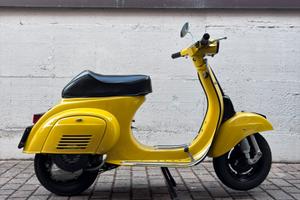 Vespa 50 special 4 marce 1977