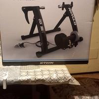 attrezzatura per allenamento ciclismo indoor 