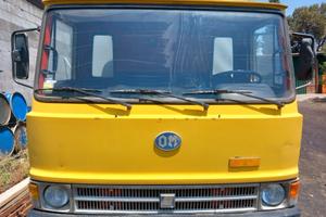 Om Altro FIAT 70-10