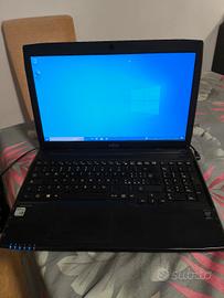 notebook Fujitsu i5 