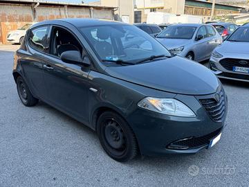 LANCIA Ypsilon 1.2 69 CV 5 porte GPL Ecochic Sil