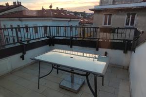 Posto letto in stanza doppia zona viale