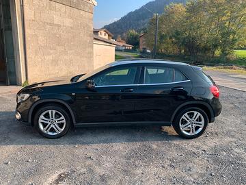 Mercedes gla200