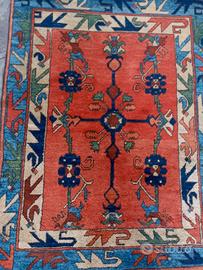 Artigianato uzbeko tappeto