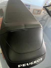 SEDILE  PEUGEOT METROPOLIS 50 COME NUOVO