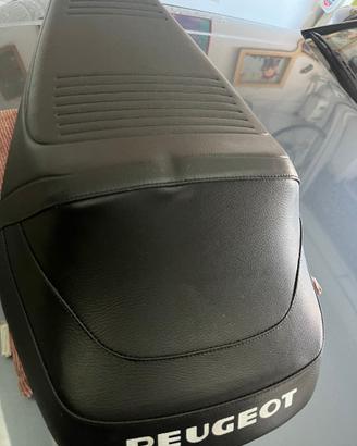 SEDILE  PEUGEOT METROPOLIS 50 COME NUOVO