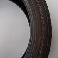 Gomme auto quasi  nuove per porsche Macan 2000