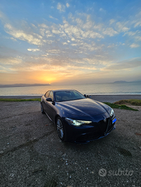 Alfa Romeo Giulia 2.2 Diesel 180 cv AT8