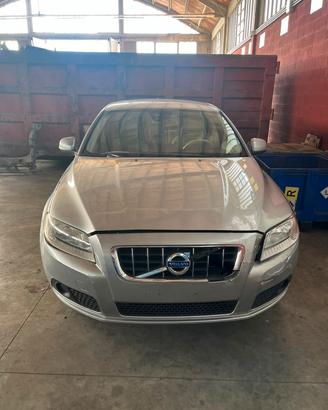 VOLVO V70 RICAMBI USATI GARANTITI