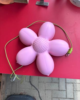 Lampada da muro a fiore Ikea