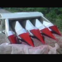 Spannocchiatore 4 file new holland