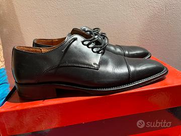 SCARPE ELEGANTI IN PELLE NERA Num. 40