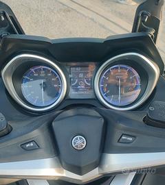 scooter tmax