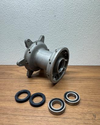 Mozzo anteriore motocross