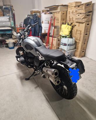 bmw r nine scrambler 