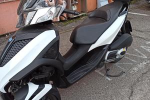 Piaggio Mp3 