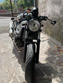 Suzuki cafe racer