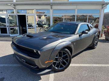 Dodge Challenger 3.6 V6 309cv SRT ALLESTIMENTO