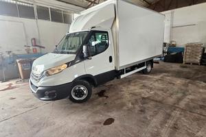 Iveco daily 35c16 Motore 3000cc anno 2023